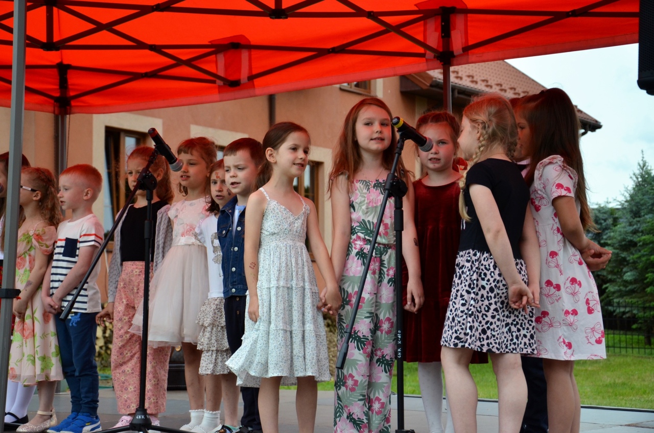 Pożegnanie proboszcza i festyn parafialny w Kadzidle [10.06.2025] - zdjęcie #30 - eOstroleka.pl