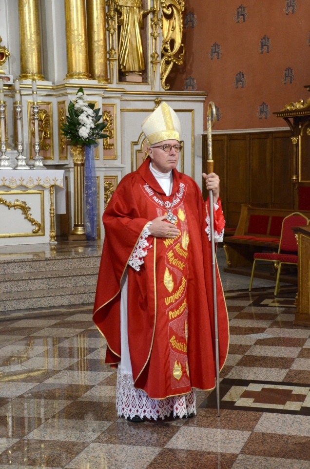 Pożegnanie proboszcza i festyn parafialny w Kadzidle [10.06.2025] - zdjęcie #11 - eOstroleka.pl