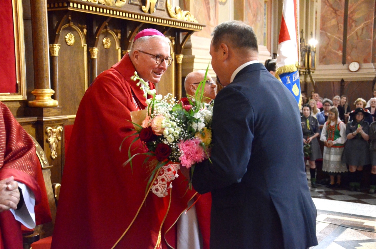 Pożegnanie proboszcza i festyn parafialny w Kadzidle [10.06.2025] - zdjęcie #8 - eOstroleka.pl