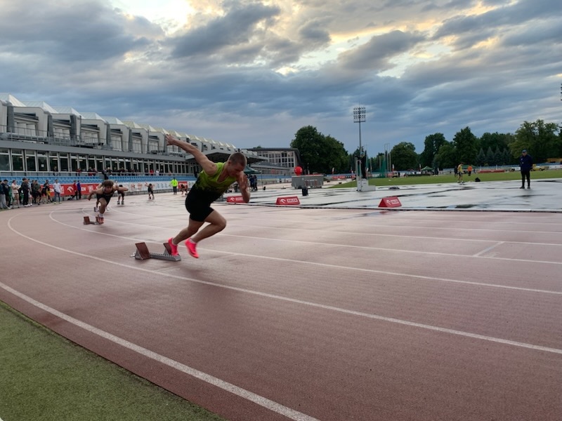 UKS Clan Ostrołęka w Mistrzostwach Warszawy U18 i U20 oraz okolicznych imprezach sportowych w Ostrołęce, Nowogrodzie i Przystani - zdjęcie #11 - eOstroleka.pl