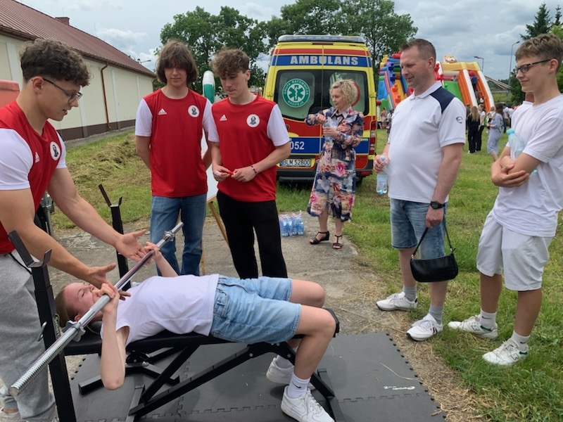 UKS Clan Ostrołęka w Mistrzostwach Warszawy U18 i U20 oraz okolicznych imprezach sportowych w Ostrołęce, Nowogrodzie i Przystani - zdjęcie #1 - eOstroleka.pl
