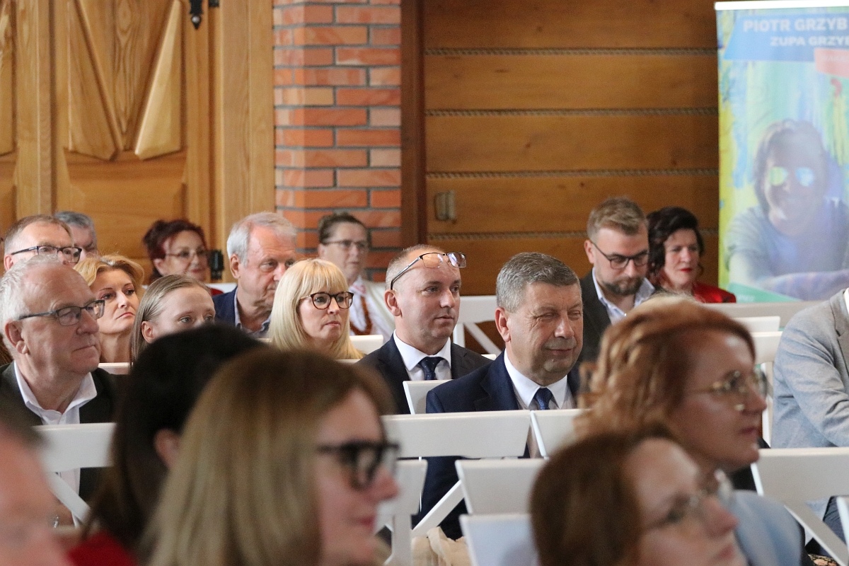 Gala 20-lecia Kurpiowskiej Organizacji Turystycznej i Lokalnej Organizacji Turystycznej Północnego Mazowsza [12.06.2025] - zdjęcie #24 - eOstroleka.pl