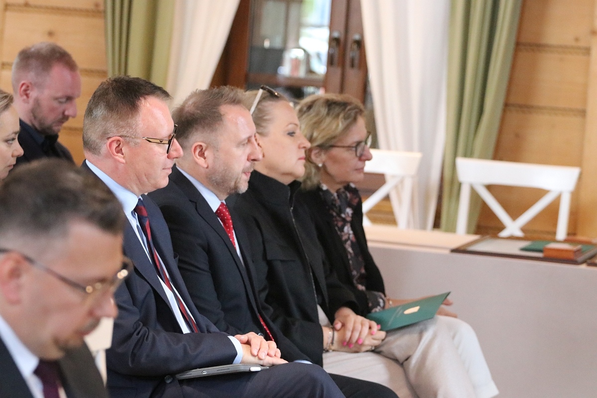 Gala 20-lecia Kurpiowskiej Organizacji Turystycznej i Lokalnej Organizacji Turystycznej Północnego Mazowsza [12.06.2025] - zdjęcie #18 - eOstroleka.pl