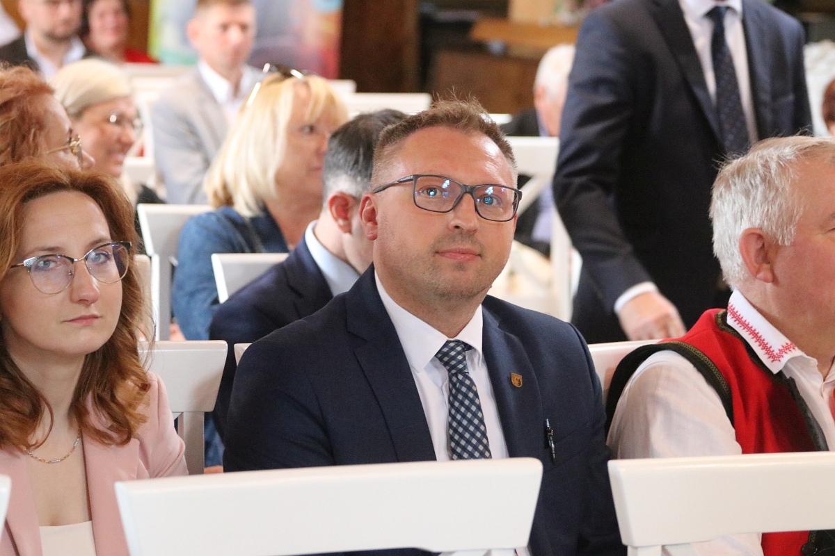 Gala 20-lecia Kurpiowskiej Organizacji Turystycznej i Lokalnej Organizacji Turystycznej Północnego Mazowsza [12.06.2025] - zdjęcie #9 - eOstroleka.pl