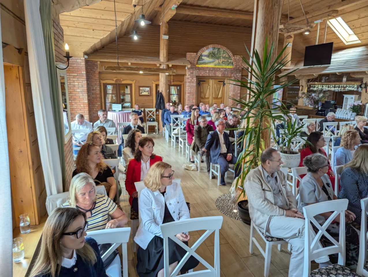 Gala 20-lecia Kurpiowskiej Organizacji Turystycznej i Lokalnej Organizacji Turystycznej Północnego Mazowsza [12.06.2025] - zdjęcie #3 - eOstroleka.pl