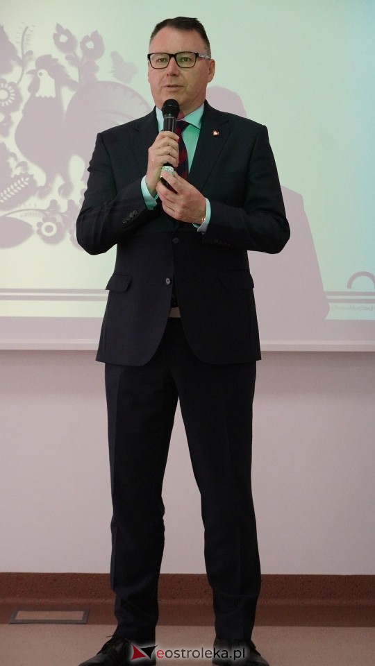 Uroczyste podziękowania i wsparcie finansowe dla KGW – powiat ostrołęcki na czele Mazowsza [12.06.2025] - zdjęcie #77 - eOstroleka.pl