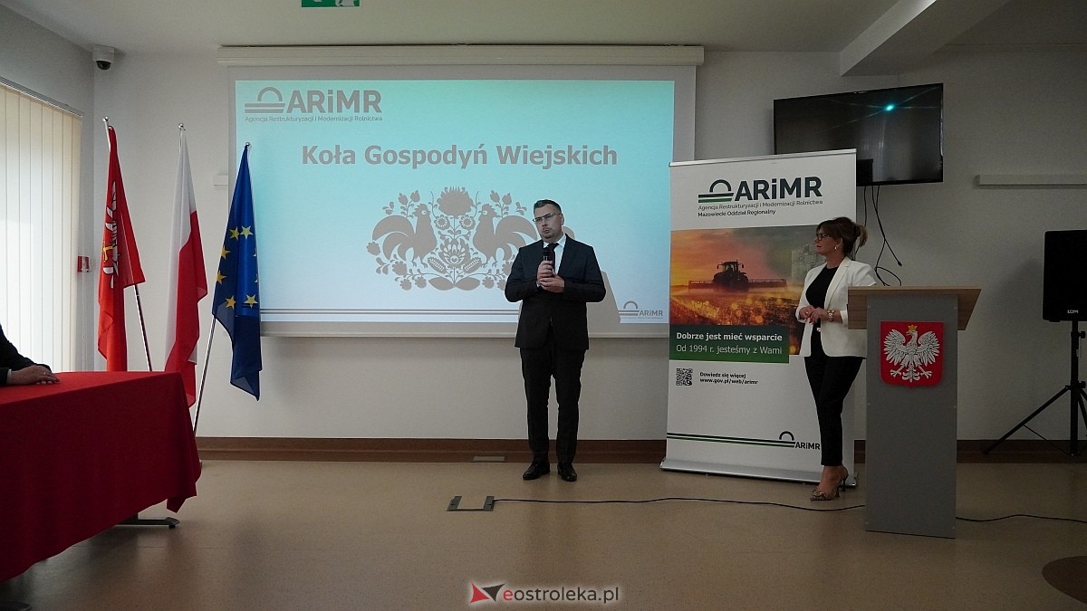 Uroczyste podziękowania i wsparcie finansowe dla KGW – powiat ostrołęcki na czele Mazowsza [12.06.2025] - zdjęcie #73 - eOstroleka.pl