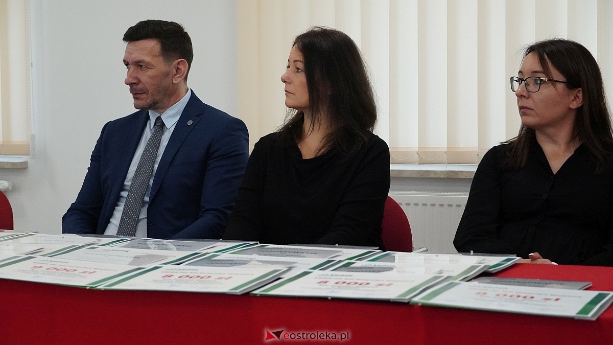 Uroczyste podziękowania i wsparcie finansowe dla KGW – powiat ostrołęcki na czele Mazowsza [12.06.2025] - zdjęcie #69 - eOstroleka.pl