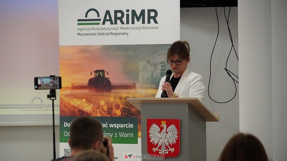 Uroczyste podziękowania i wsparcie finansowe dla KGW – powiat ostrołęcki na czele Mazowsza [12.06.2025] - zdjęcie #51 - eOstroleka.pl