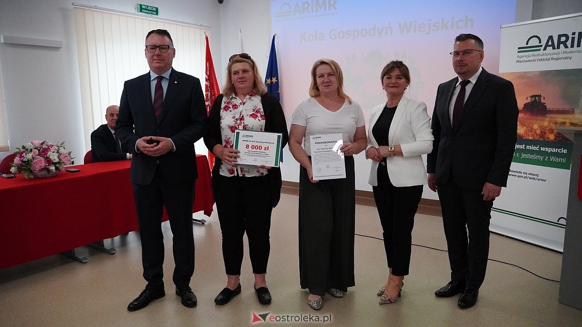 Uroczyste podziękowania i wsparcie finansowe dla KGW – powiat ostrołęcki na czele Mazowsza [12.06.2025] - zdjęcie #20 - eOstroleka.pl