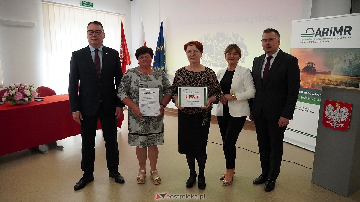 Uroczyste podziękowania i wsparcie finansowe dla KGW – powiat ostrołęcki na czele Mazowsza [12.06.2025] - zdjęcie #40 - eOstroleka.pl