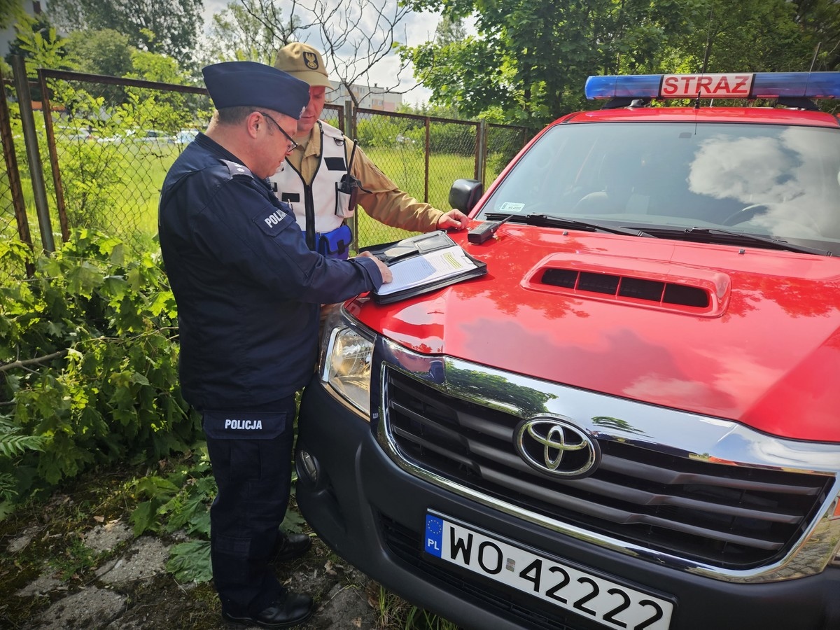 Ćwiczenia policji w starym szpitalu i w Gocłach [12.06.2025] - zdjęcie #11 - eOstroleka.pl