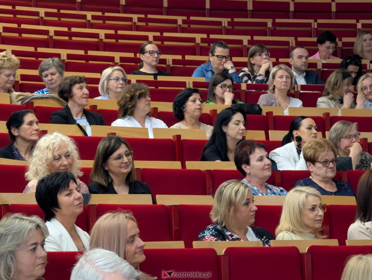 Gala pielęgniarek i położnych w Ostrołęce [13.06.2025] - zdjęcie #86 - eOstroleka.pl