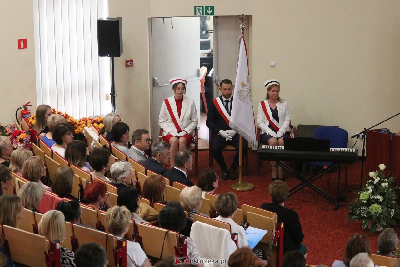 Gala pielęgniarek i położnych w Ostrołęce [13.06.2025] - zdjęcie #73 - eOstroleka.pl