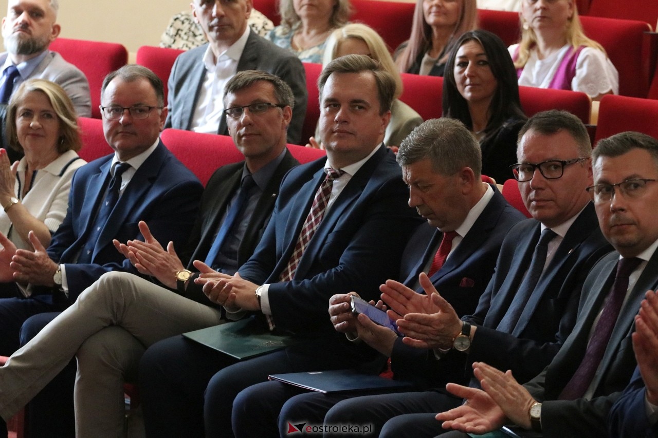 Gala pielęgniarek i położnych w Ostrołęce [13.06.2025] - zdjęcie #52 - eOstroleka.pl