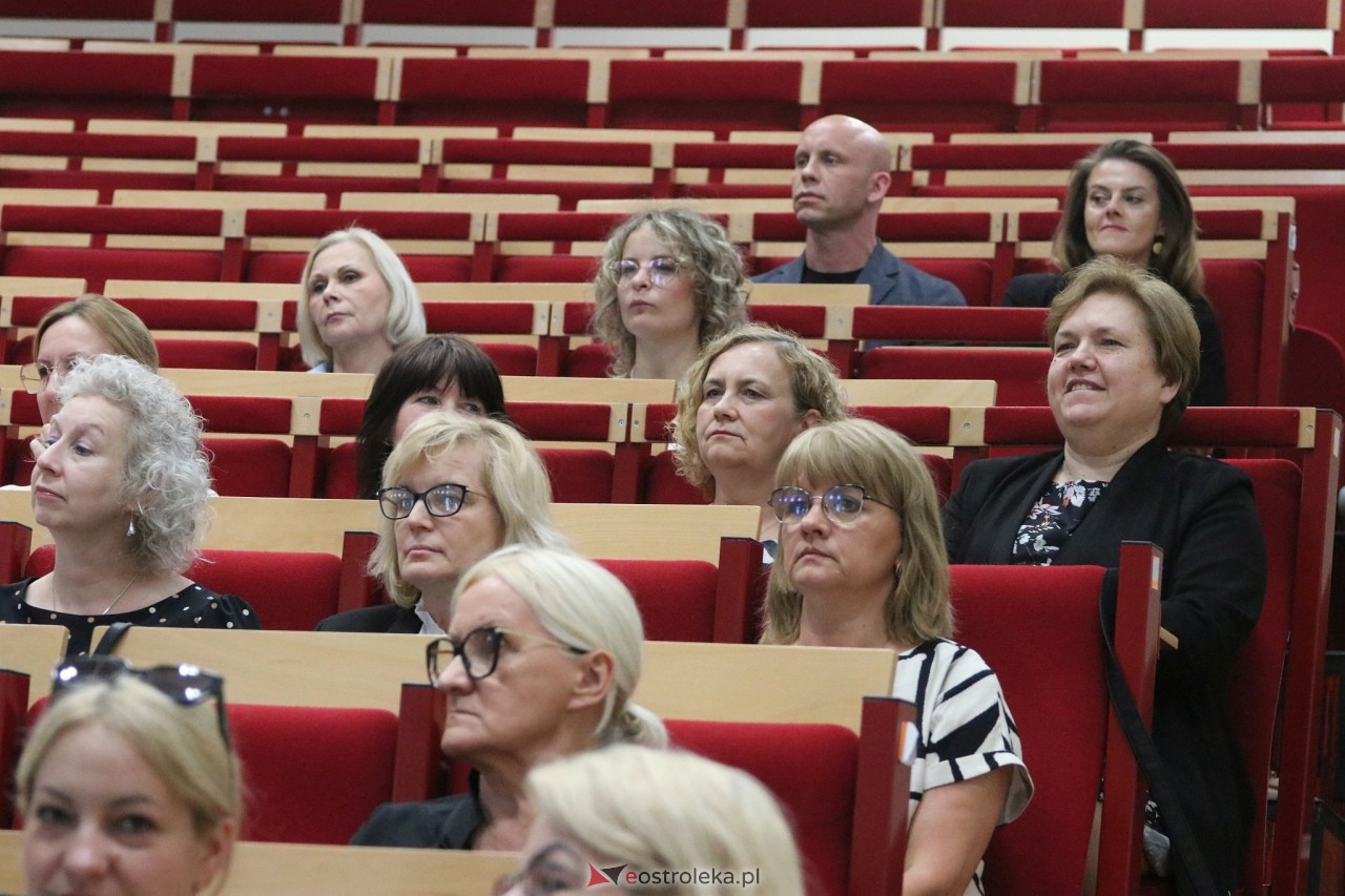 Gala pielęgniarek i położnych w Ostrołęce [13.06.2025] - zdjęcie #39 - eOstroleka.pl