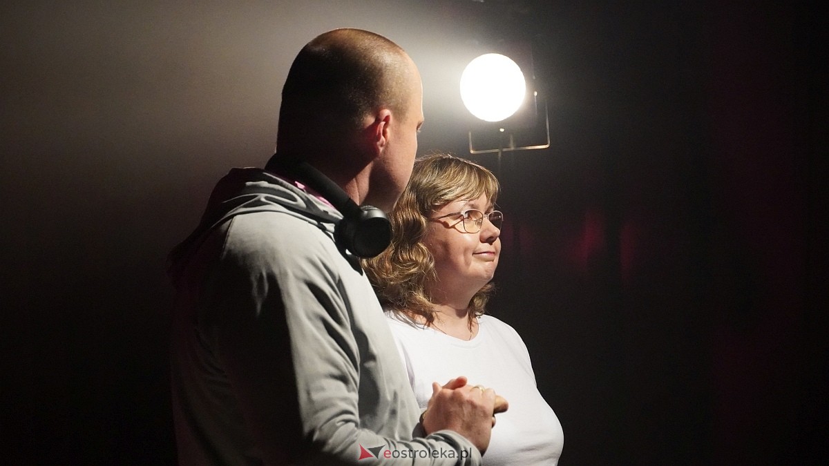 Ostrołęcka Wiosna Teatralna - Gospodarstwo Grobowiec [13.06.2025] - zdjęcie #12 - eOstroleka.pl