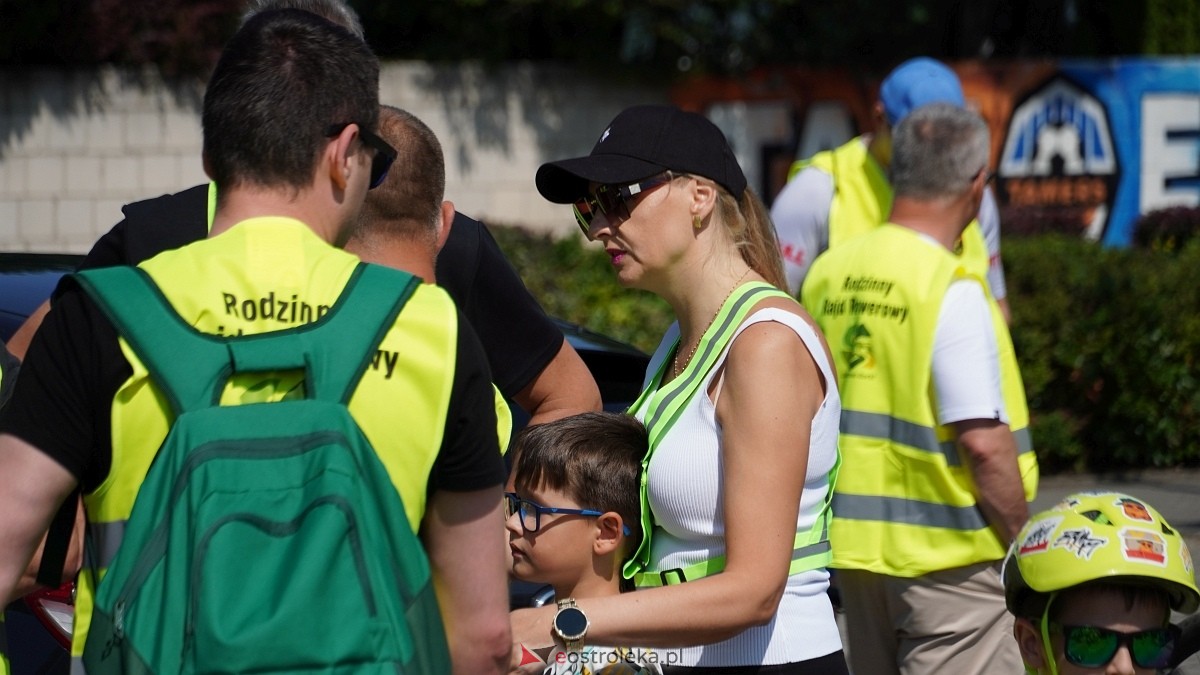 Rodzinny Rajd Rowerowy w Olszewie-Borkach [14.06.2025] - zdjęcie #86 - eOstroleka.pl
