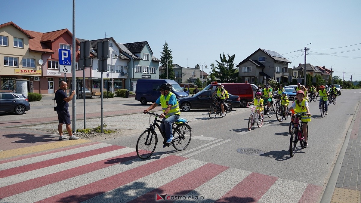 Rodzinny Rajd Rowerowy w Olszewie-Borkach [14.06.2025] - zdjęcie #8 - eOstroleka.pl