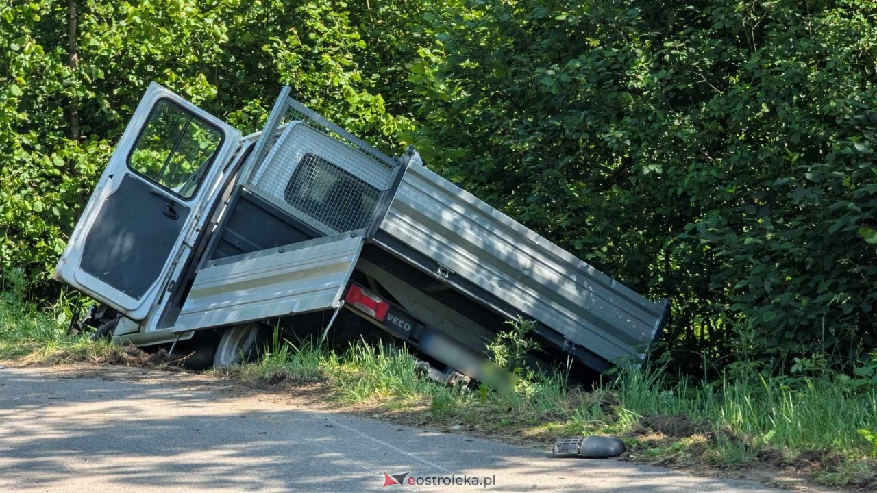 Wypadek w Zabielu [14.06.2025] - zdjęcie #9 - eOstroleka.pl