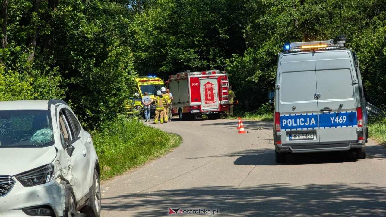 Wypadek w Zabielu [14.06.2025] - zdjęcie #2 - eOstroleka.pl