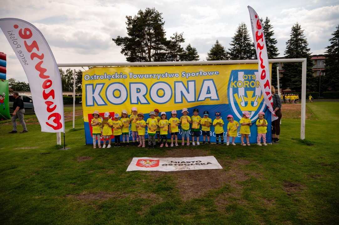 V PIŁKARSKI FESTIWAL PRZEDSZKOLI [mat. organizatora] - zdjęcie #30 - eOstroleka.pl