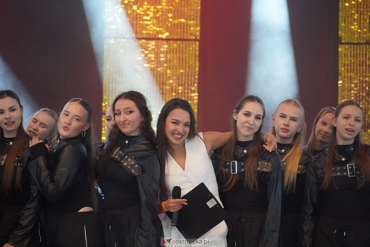 Gala Zakończenia Sezonu Tanecznego Bezwahania Dance Center [14.06.2025] - zdjęcie #84 - eOstroleka.pl