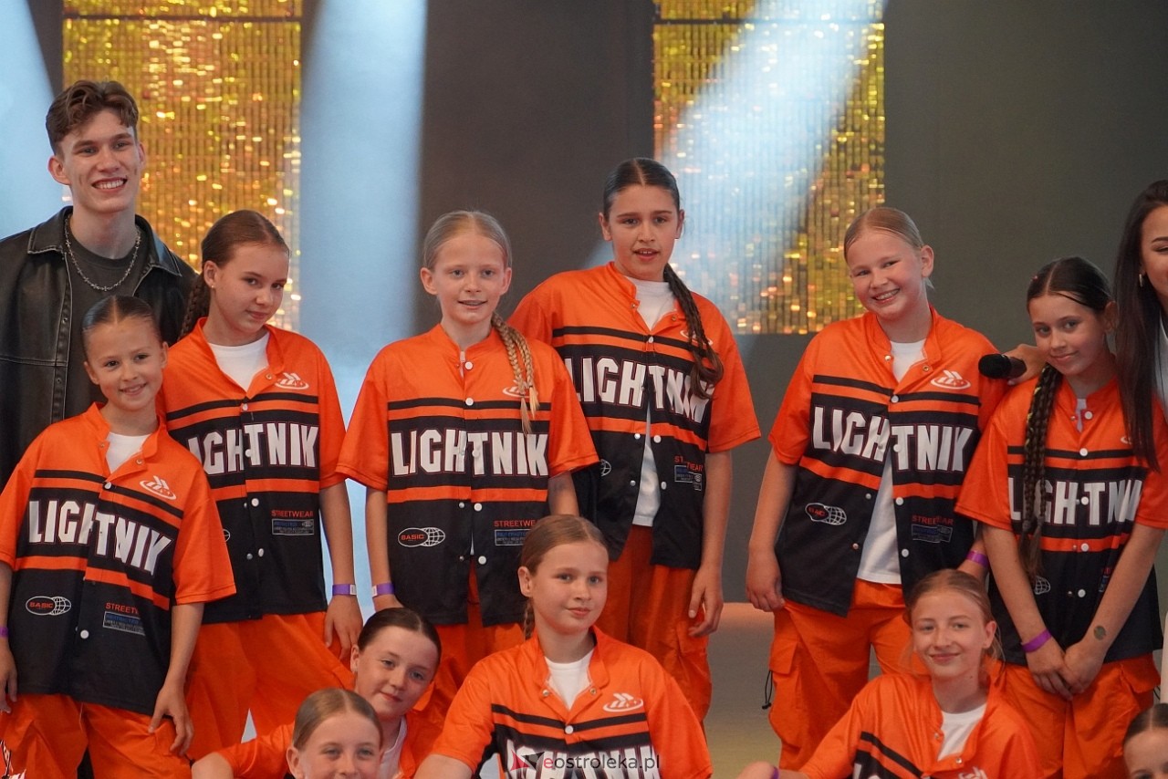 Gala Zakończenia Sezonu Tanecznego Bezwahania Dance Center [14.06.2025] - zdjęcie #40 - eOstroleka.pl