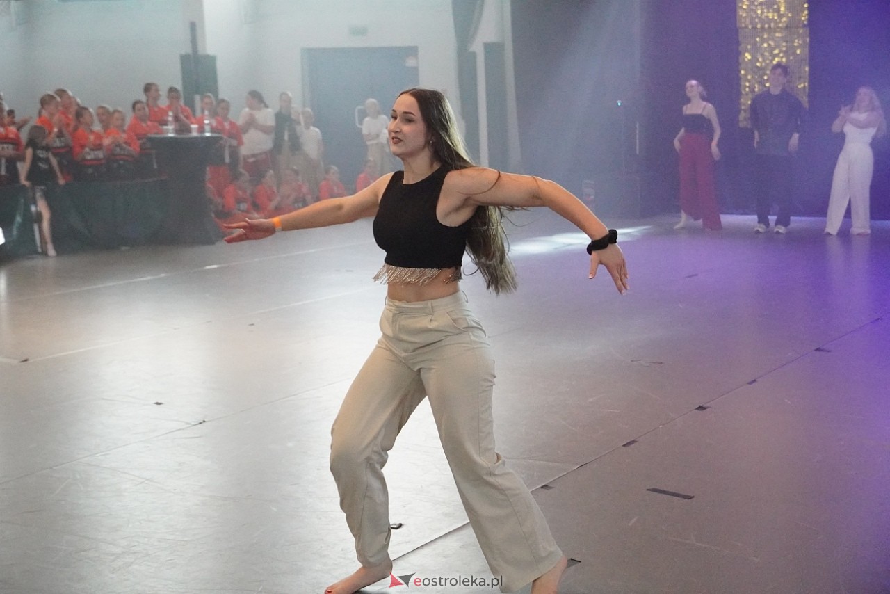 Gala Zakończenia Sezonu Tanecznego Bezwahania Dance Center [14.06.2025] - zdjęcie #30 - eOstroleka.pl