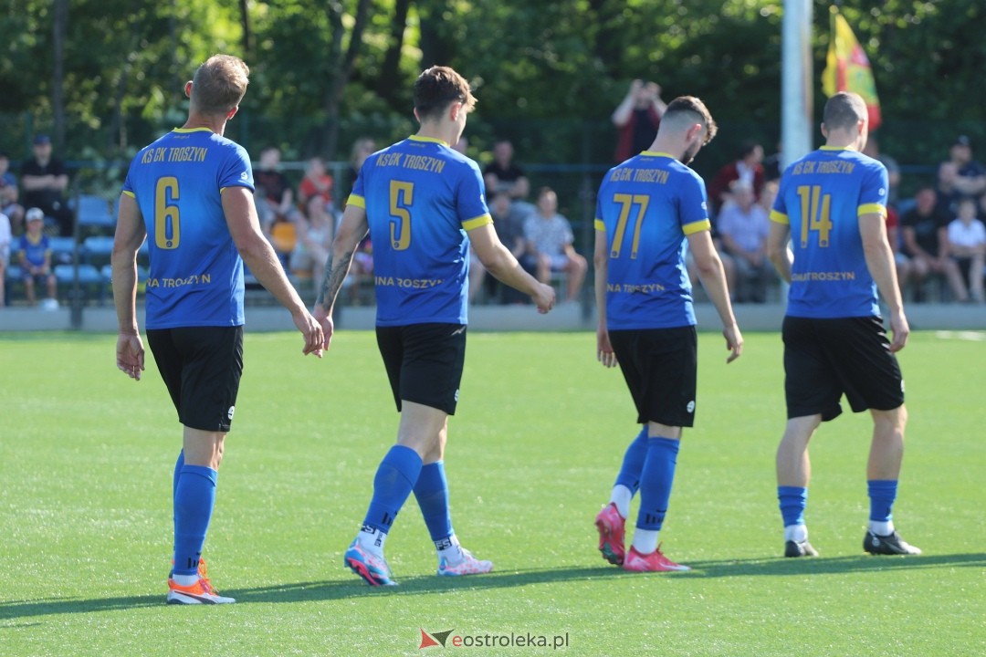 KS CK Troszyn - awans do III ligi [14.06.2025] - zdjęcie #73 - eOstroleka.pl