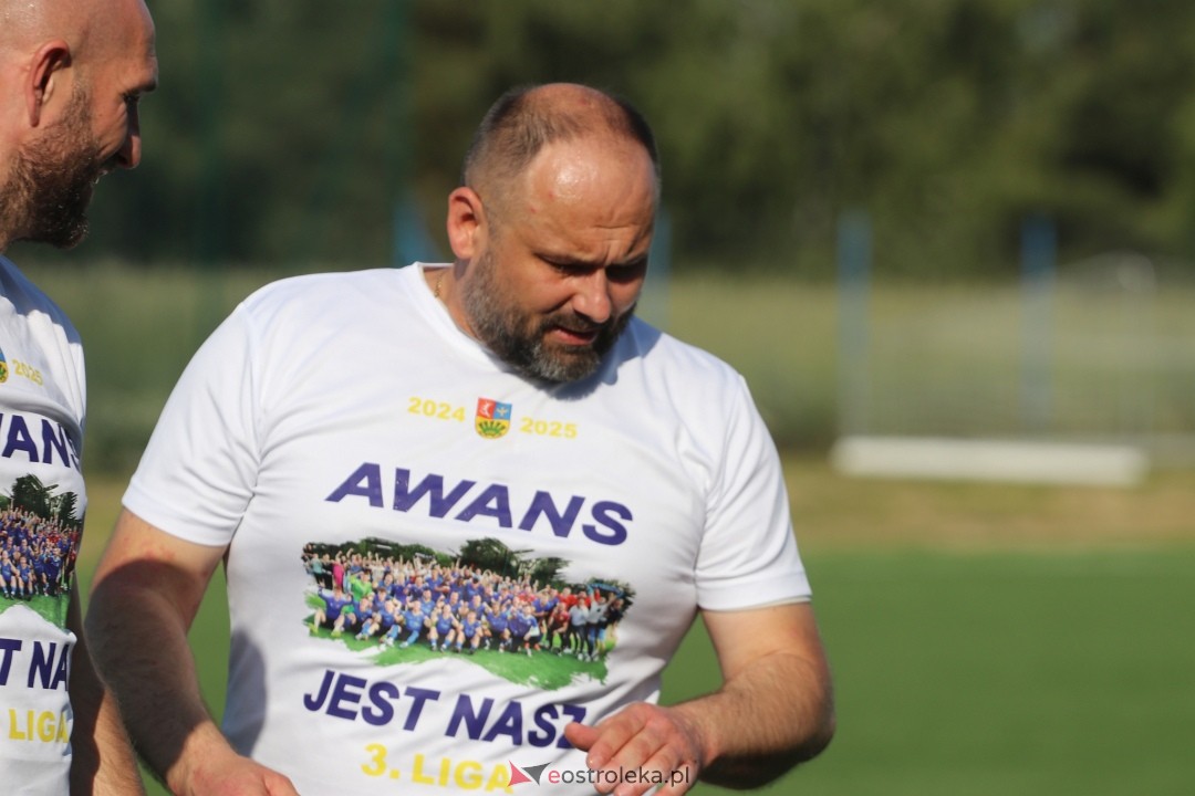 KS CK Troszyn - awans do III ligi [14.06.2025] - zdjęcie #31 - eOstroleka.pl