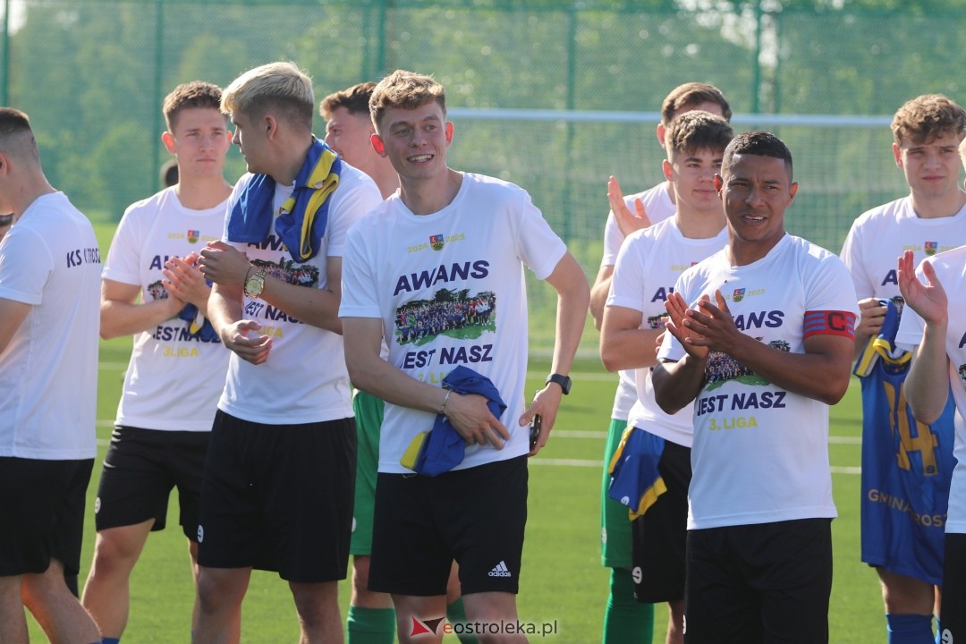 KS CK Troszyn - awans do III ligi [14.06.2025] - zdjęcie #18 - eOstroleka.pl