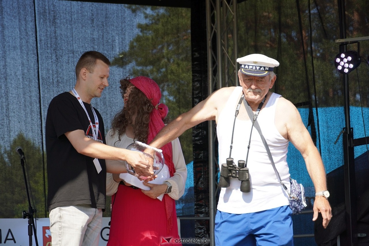 Spływ na byle czym i festyn w rytmie muzyki szantowej [14.06.2025] - zdjęcie #117 - eOstroleka.pl