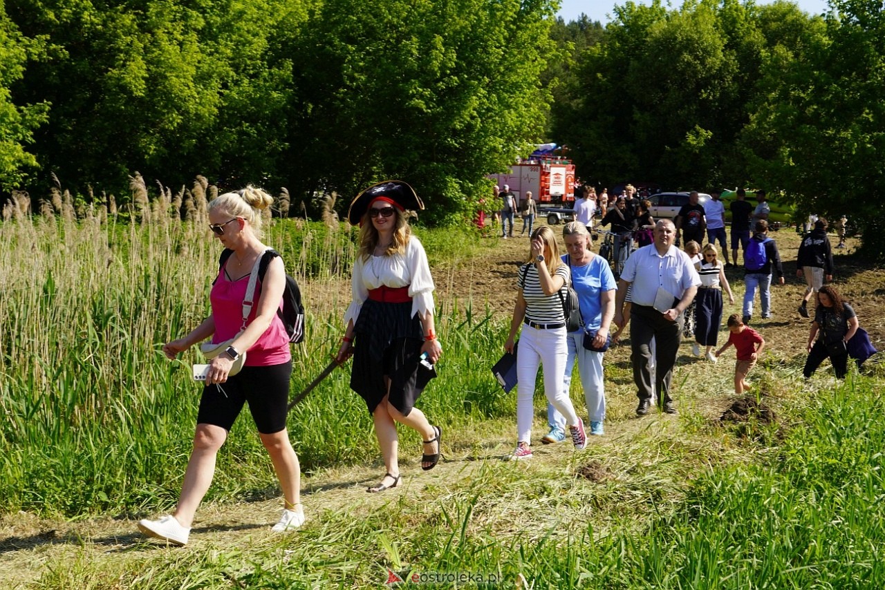 Spływ na byle czym i festyn w rytmie muzyki szantowej [14.06.2025] - zdjęcie #113 - eOstroleka.pl