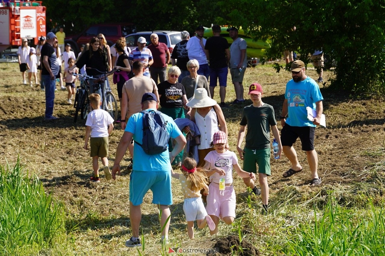 Spływ na byle czym i festyn w rytmie muzyki szantowej [14.06.2025] - zdjęcie #105 - eOstroleka.pl