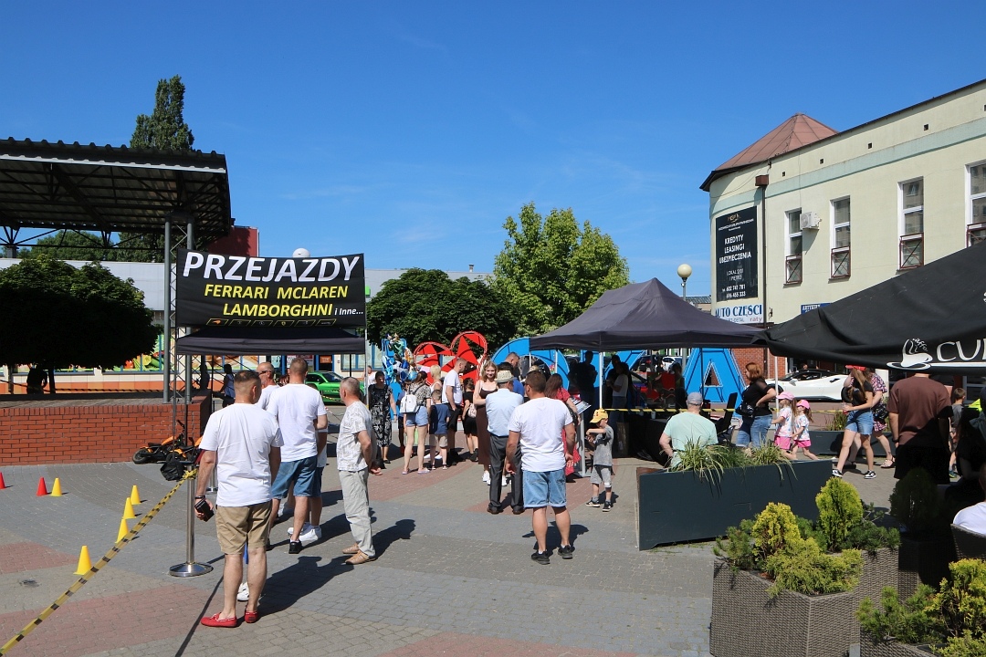 Supercar taxi [15.06.2025] - zdjęcie #15 - eOstroleka.pl