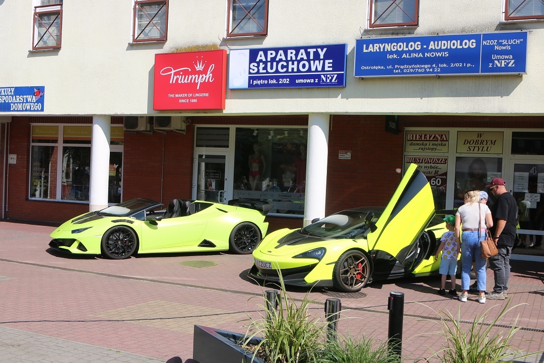 Supercar taxi [15.06.2025] - zdjęcie #5 - eOstroleka.pl