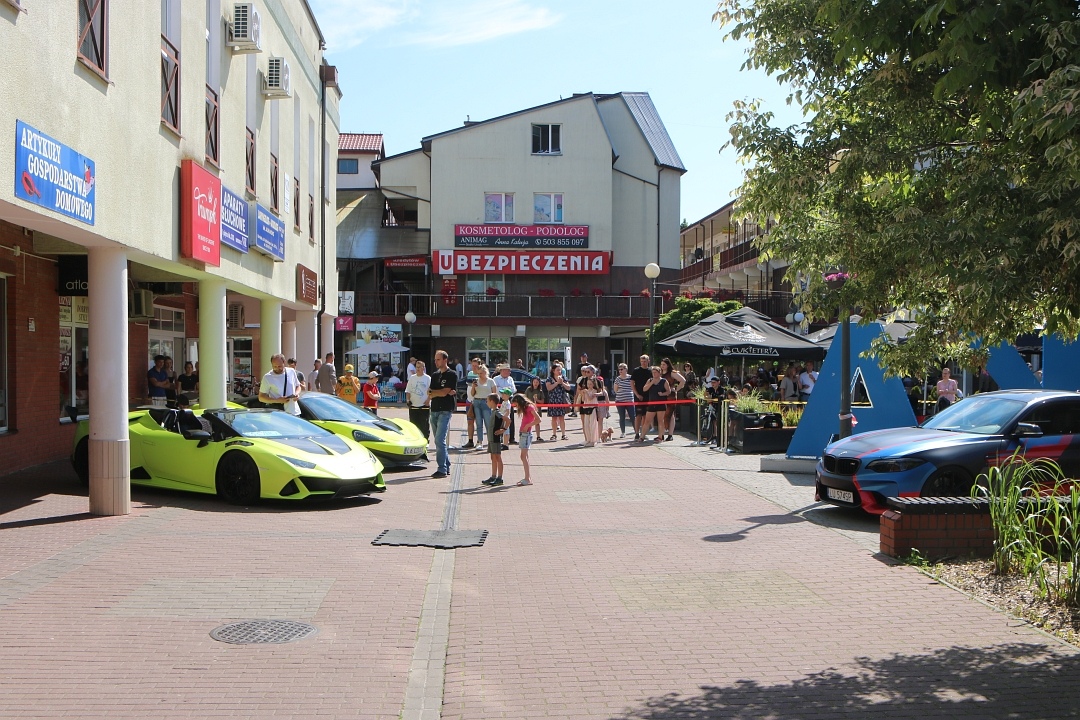 Supercar taxi [15.06.2025] - zdjęcie #3 - eOstroleka.pl