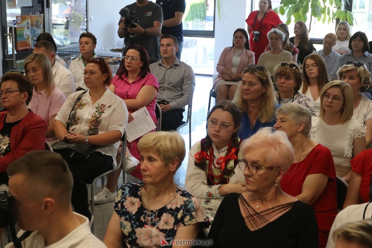 Wręczenie czeków z podziękowaniem dla KGW [16.06.2025] - zdjęcie #63 - eOstroleka.pl