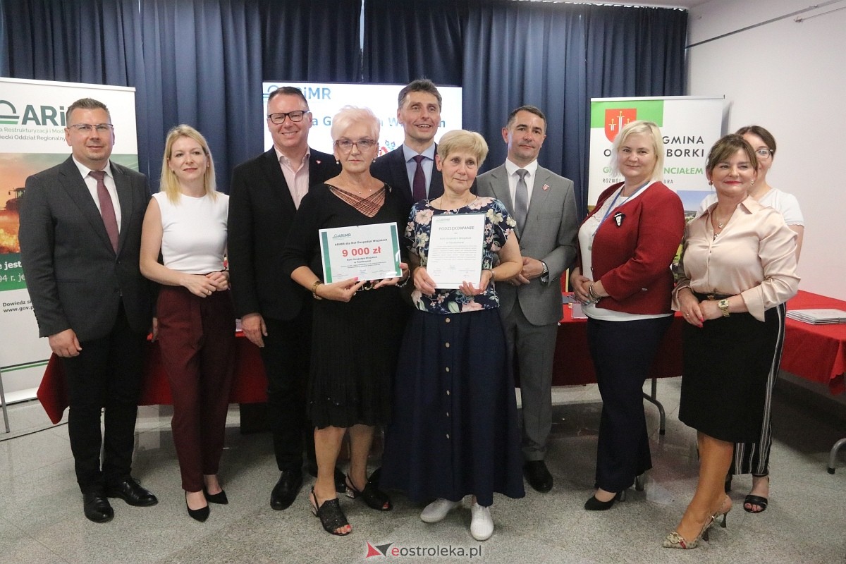 Wręczenie czeków z podziękowaniem dla KGW [16.06.2025] - zdjęcie #19 - eOstroleka.pl