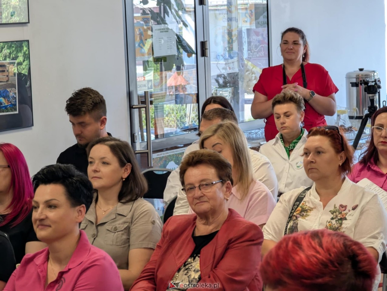 Wręczenie czeków z podziękowaniem dla KGW [16.06.2025] - zdjęcie #6 - eOstroleka.pl