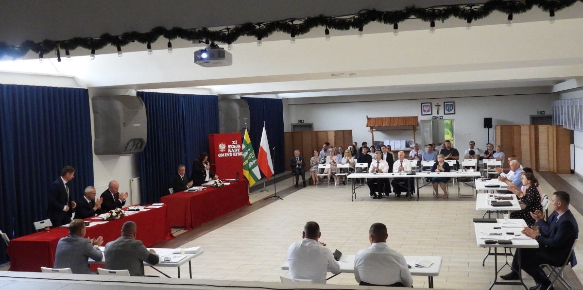 XI sesja rady Gminy w Łysych [16.06.2025] - zdjęcie #13 - eOstroleka.pl