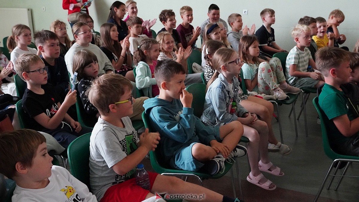 Finał projektu Literatura to nie bzdura w Kultowni OCK [17.06.2025] - zdjęcie #21 - eOstroleka.pl