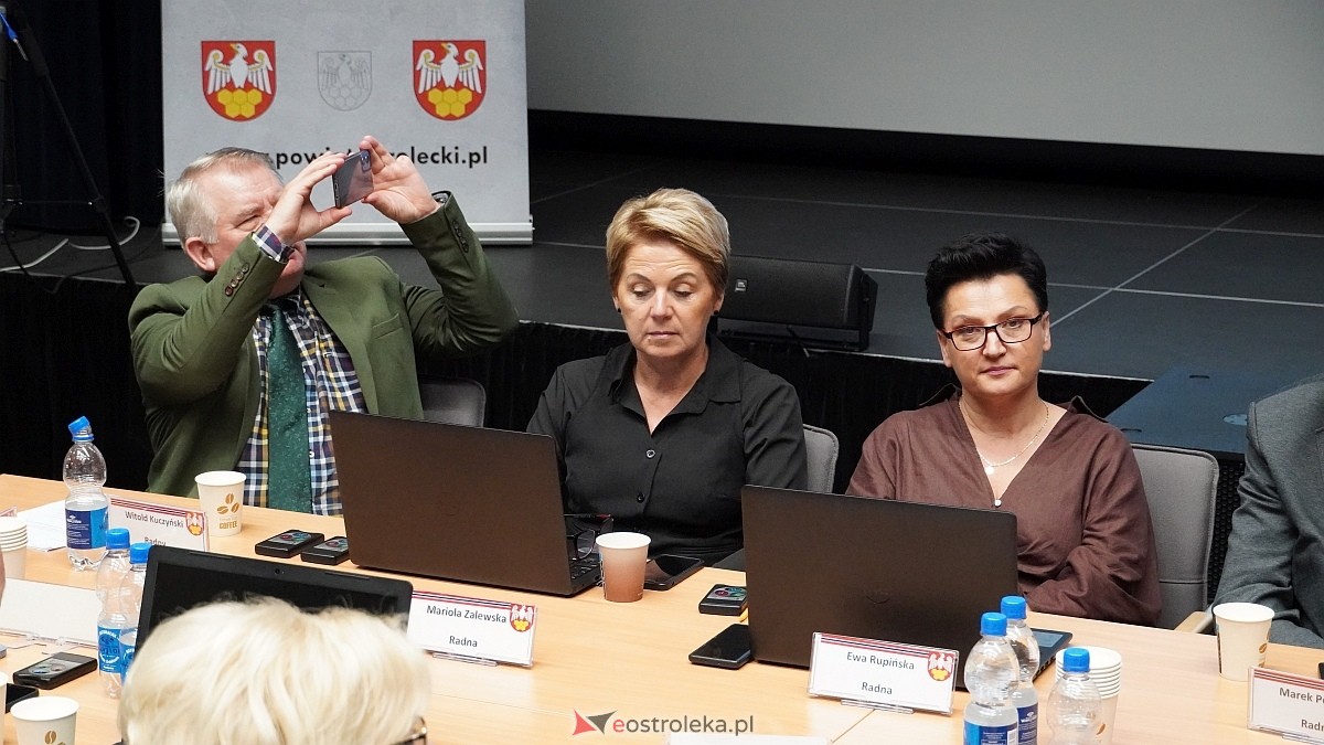 XVI sesja Rady Powiatu w Ostrołęce [17.06.2025] - zdjęcie #39 - eOstroleka.pl