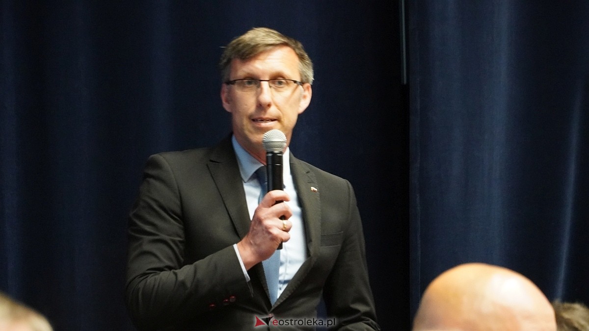 XVI sesja Rady Powiatu w Ostrołęce [17.06.2025] - zdjęcie #33 - eOstroleka.pl