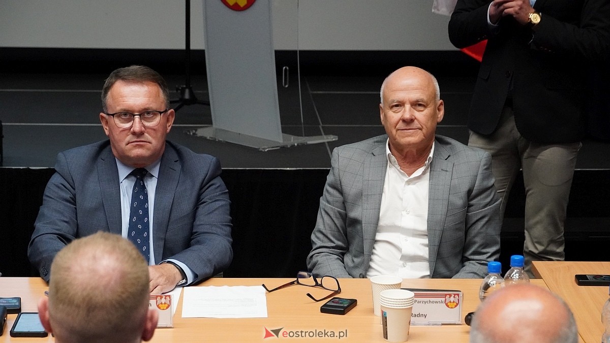 XVI sesja Rady Powiatu w Ostrołęce [17.06.2025] - zdjęcie #22 - eOstroleka.pl