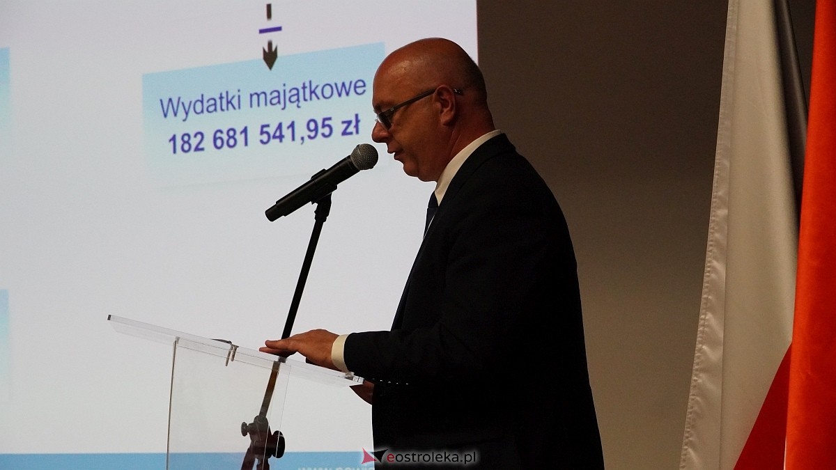 XVI sesja Rady Powiatu w Ostrołęce [17.06.2025] - zdjęcie #5 - eOstroleka.pl