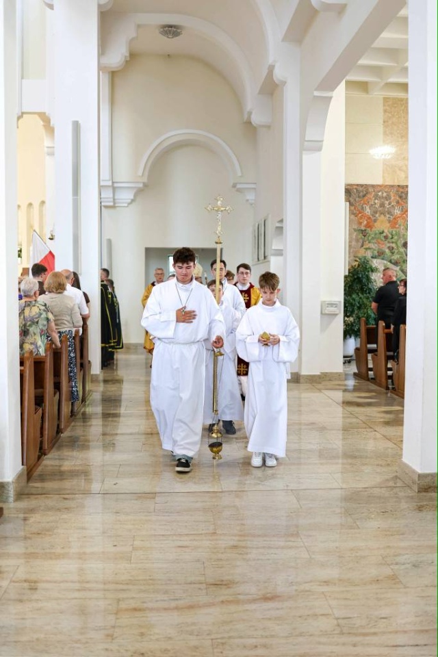 Peregrynacja Matki Bożej u św. Franciszka z Asyżu [17.06.2025] - zdjęcie #3 - eOstroleka.pl