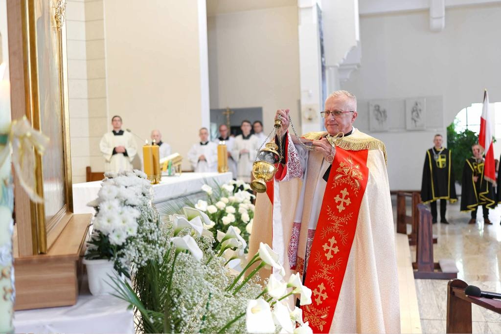 Peregrynacja Matki Bożej u św. Franciszka z Asyżu [17.06.2025] - zdjęcie #2 - eOstroleka.pl
