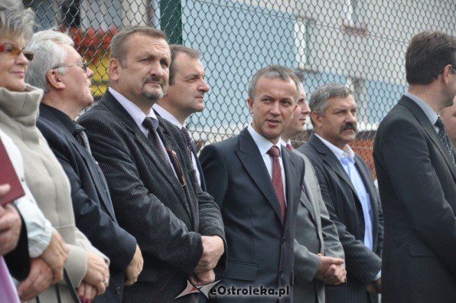 Orlik przy Szkole Podstawowej nr 1 oficjalnie odebrane (5.X.2011) - zdjęcie #72 - eOstroleka.pl